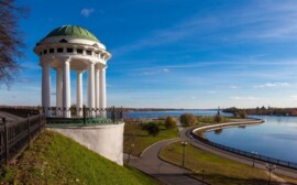 Властям Ярославля рекомендовали отремонтировать главную достопримечательность города