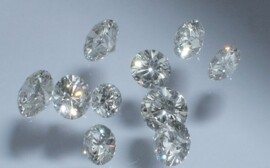 АЛРОСА начнет продажу бриллиантов онлайн уже в этом году